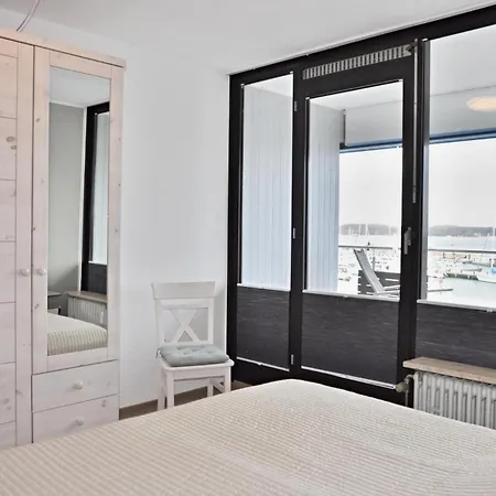Apartment Boern Brn Fliegender Hollaender Laboe