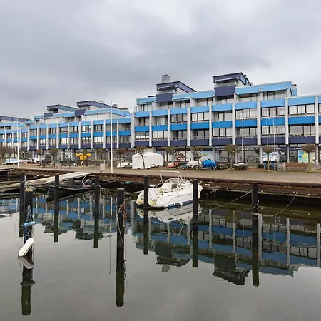 Apartment Boern Brn Fliegender Hollaender Laboe