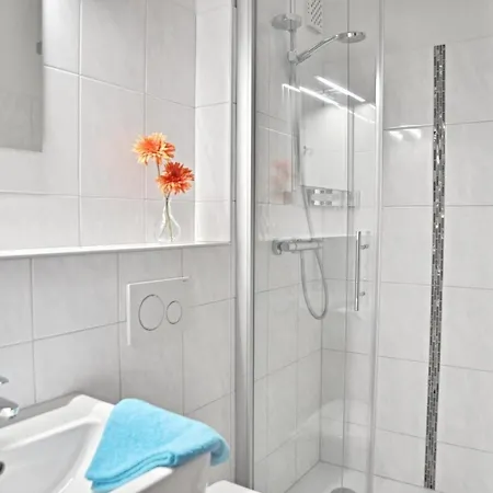 Apartment Boern Brn Fliegender Hollaender Laboe