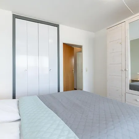 Boern Brn Fliegender Hollaender Appartement